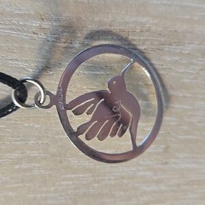 Chic Sterling Silver Humming Bird Necklace 1" Round Signed Jen